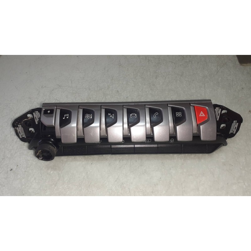 Recambio de mando multifuncion para peugeot 3008 allure referencia OEM IAM 98318235DX 45549D73 DELPHI