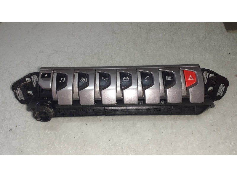 Recambio de mando multifuncion para peugeot 3008 allure referencia OEM IAM 98318235DX 45549D73 DELPHI