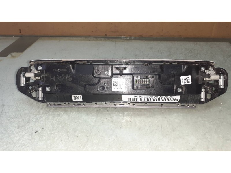 Recambio de mando multifuncion para peugeot 3008 allure referencia OEM IAM 98318235DX 45549D73 DELPHI