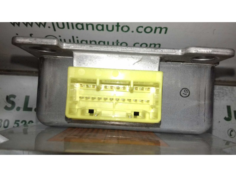 Recambio de centralita airbag para nissan primera berlina (p11) 2.0 navigation referencia OEM IAM 0285001194 285569F207 BOSCH