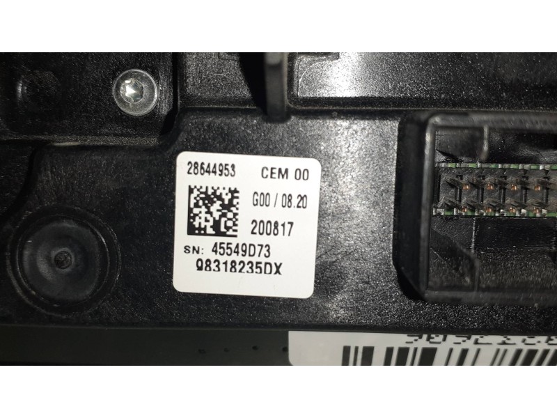 Recambio de mando multifuncion para peugeot 3008 allure referencia OEM IAM 98318235DX 45549D73 DELPHI