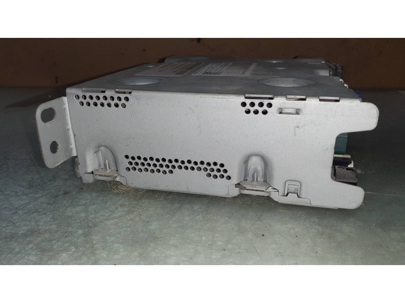 Recambio de sistema navegacion gps para peugeot 3008 allure referencia OEM IAM 9834626980  CONTINENTAL