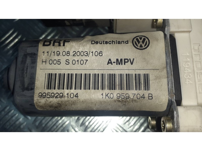 Recambio de motor elevalunas trasero derecho para volkswagen touran (1t1) highline referencia OEM IAM 1K0959704B 993425100 99592