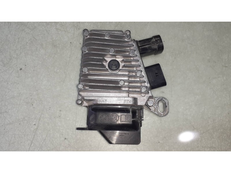 Recambio de modulo electronico para peugeot 3008 allure referencia OEM IAM 9842667980  