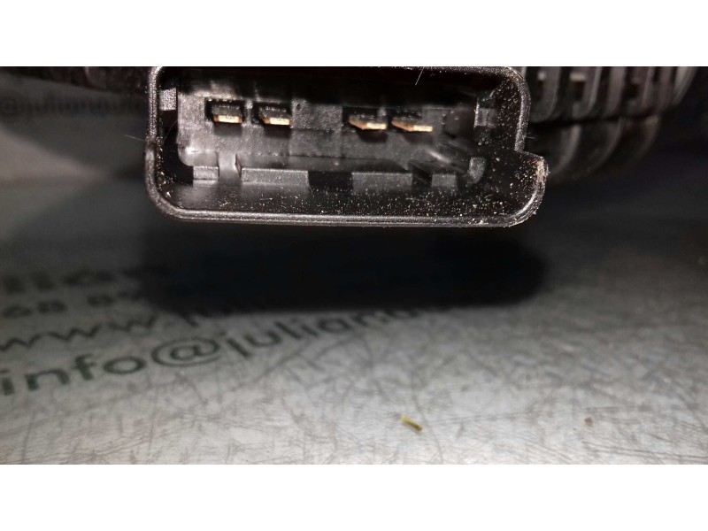 Recambio de motor limpia delantero para peugeot partner kombi active referencia OEM IAM 968286148001 3397020954 BOSCH