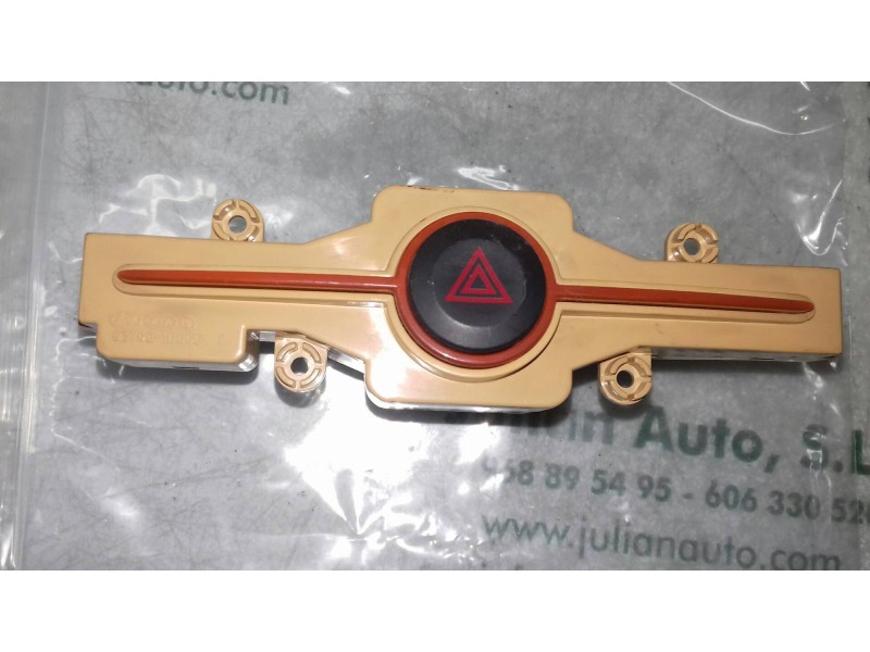 Recambio de warning para kia carens 2.0 crdi ex monovolumen referencia OEM IAM 937901D000  