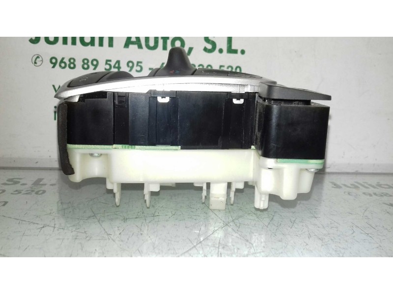 Recambio de mando climatizador para renault laguna iii 2.0 d referencia OEM IAM 275100002R A02000A8400001 