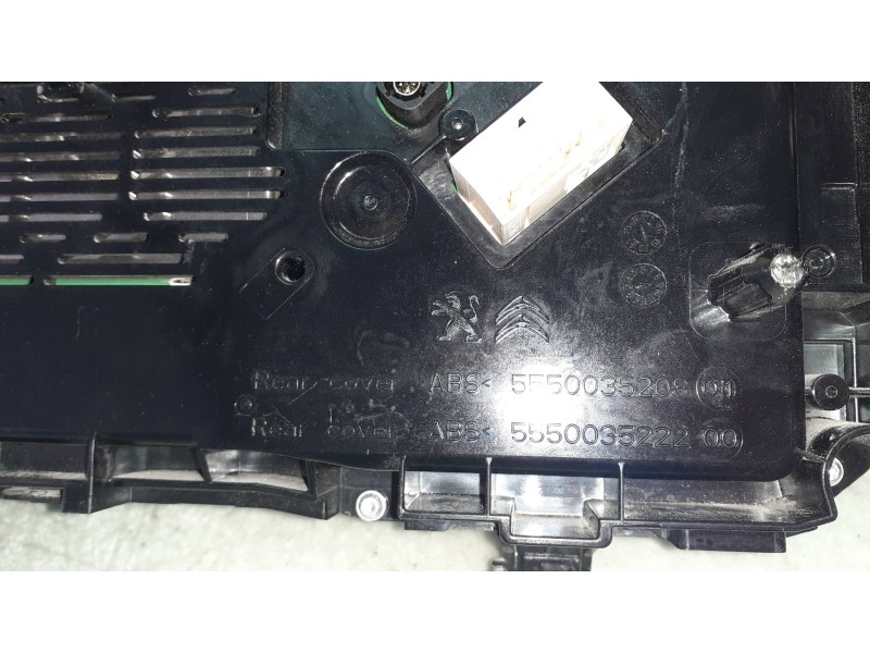 Recambio de cuadro instrumentos para peugeot 3008 allure referencia OEM IAM 5550035208 047602001 