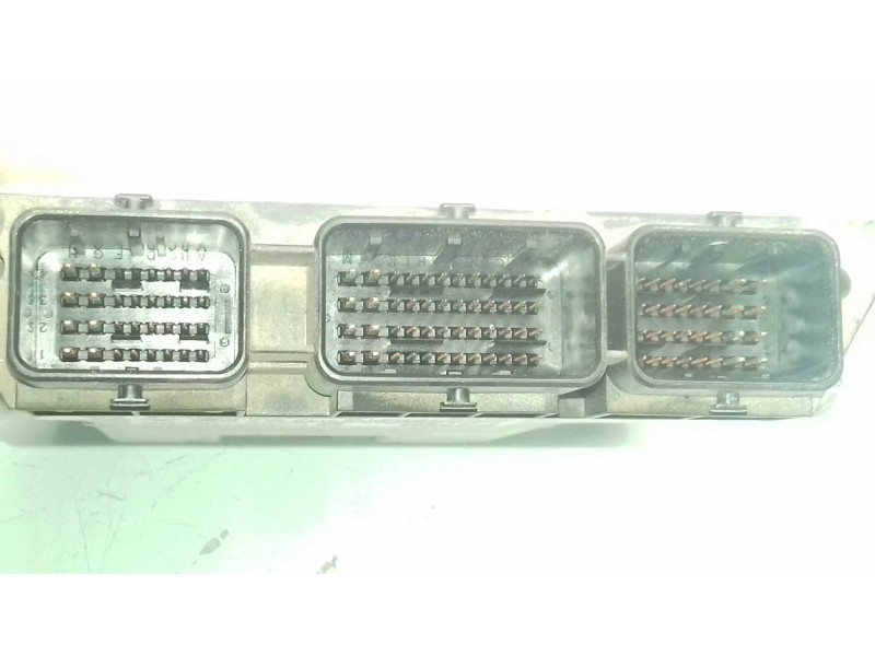 Recambio de centralita motor uce para peugeot 207 confort referencia OEM IAM 281013872  KIT - BOSCH