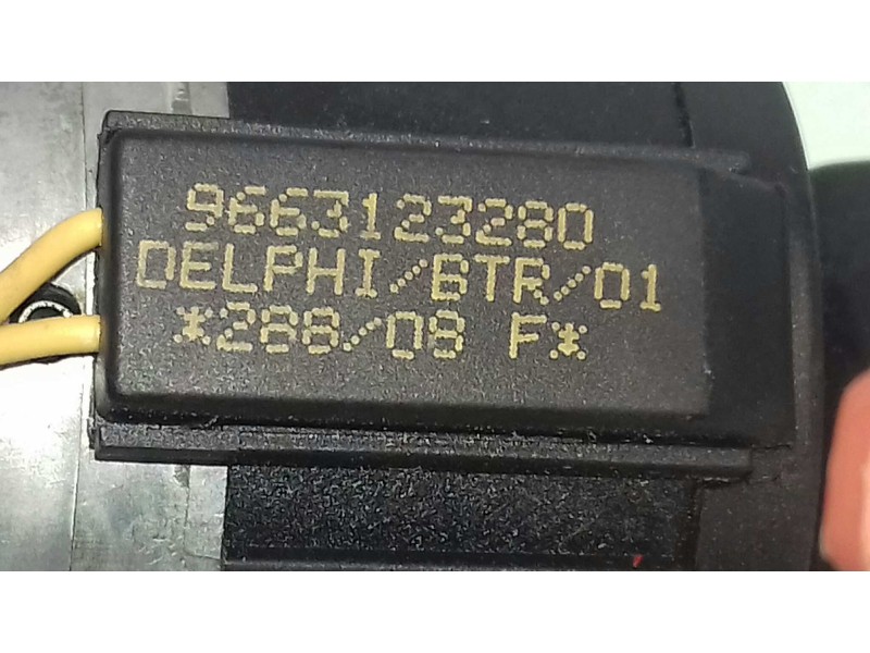 Recambio de centralita motor uce para peugeot 207 confort referencia OEM IAM 281013872  KIT - BOSCH