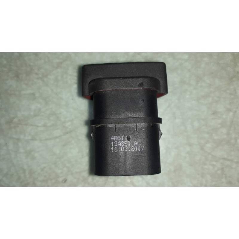 Recambio de warning para ford focus berlina (cap) ambiente (d) referencia OEM IAM 4M5T13A350AC  CONECTOR 3 PINES