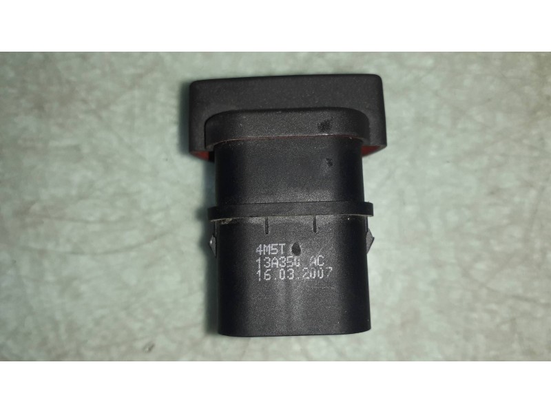 Recambio de warning para ford focus berlina (cap) ambiente (d) referencia OEM IAM 4M5T13A350AC  CONECTOR 3 PINES