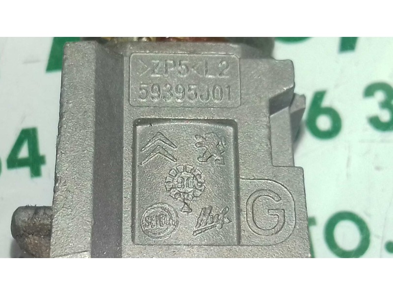 Recambio de centralita motor uce para peugeot 207 confort referencia OEM IAM 281013872  KIT - BOSCH