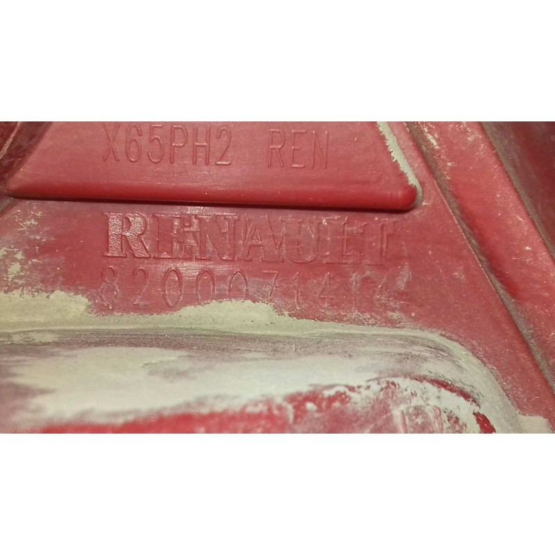 Recambio de piloto trasero derecho para renault clio ii fase ii (b/cb0) authentique referencia OEM IAM 8200071414  