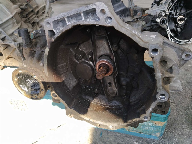 Recambio de caja cambios para seat ibiza (6k1) stella referencia OEM IAM EXA 28091 / 0737 5 VELOCIDADES