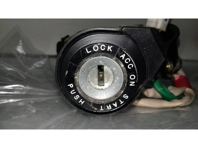 Recambio de conmutador de arranque para kia carens 2.0 crdi ex monovolumen referencia OEM IAM ZDC2  