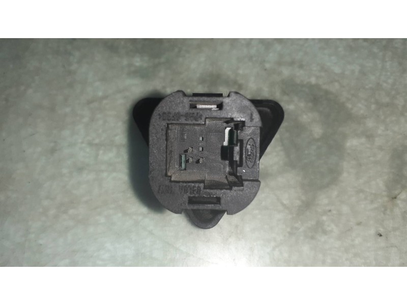 Recambio de warning para ford fusion (cbk) referencia OEM IAM 2S6T13A350AA  CONECTOR 3 PINES