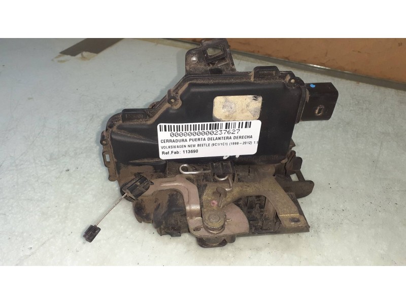 Recambio de cerradura puerta delantera derecha para volkswagen new beetle (9c1/1c1) 1.9 tdi referencia OEM IAM 113690  