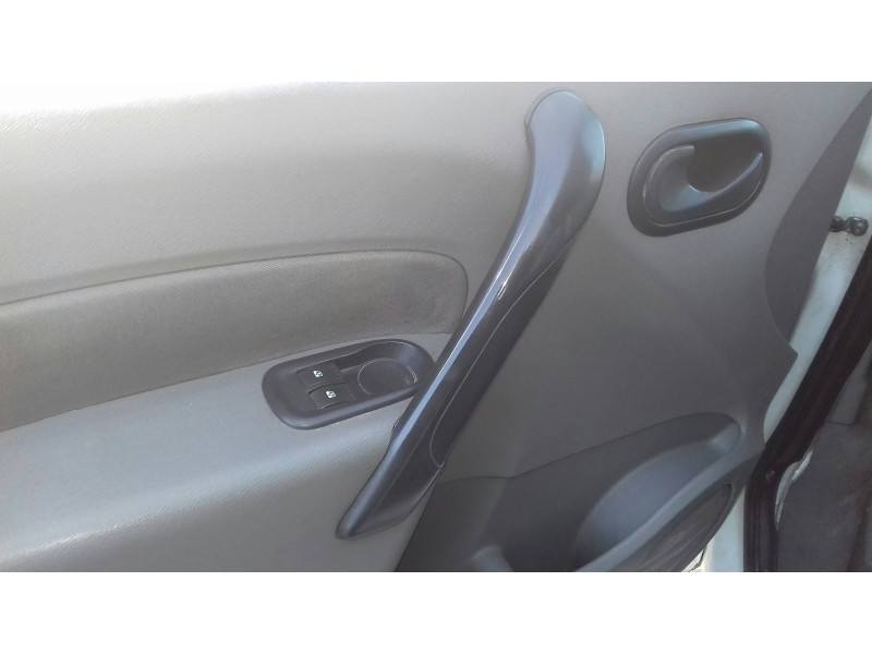 renault kangoo del año 2008