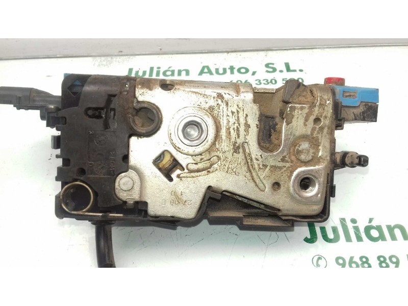 Recambio de cerradura puerta trasera derecha para peugeot 207 confort referencia OEM IAM 24097816 24095816 VALEO