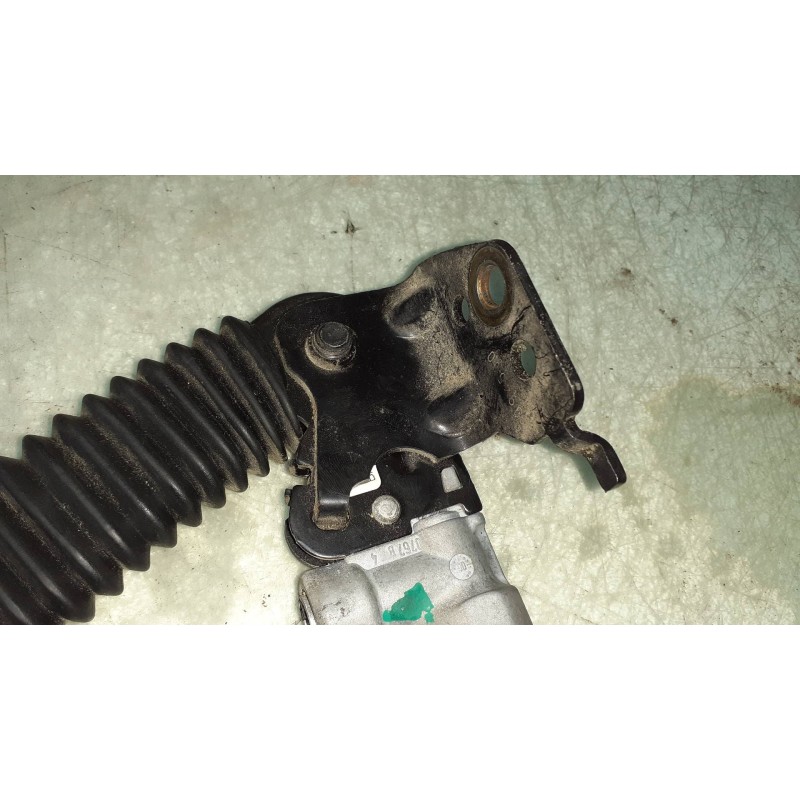 Recambio de pretensor airbag izquierdo para bmw serie 3 berlina (e46) 318i referencia OEM IAM 563067417C AUTOLIV DELANTERO