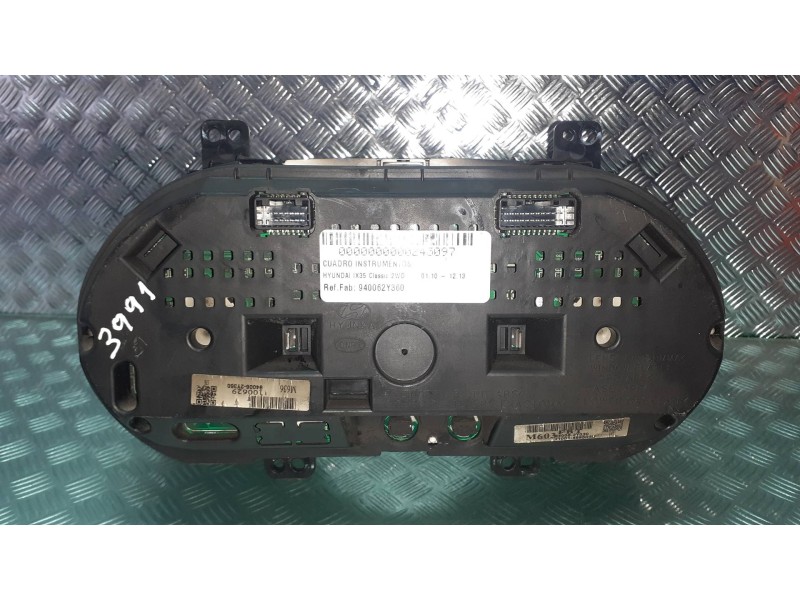 Recambio de cuadro instrumentos para hyundai ix35 classic 2wd referencia OEM IAM 940062Y360  940062Y030