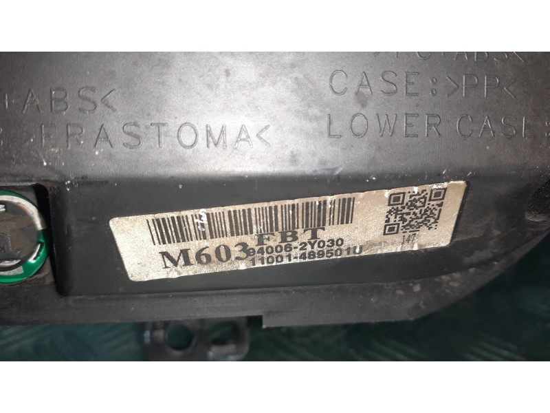 Recambio de cuadro instrumentos para hyundai ix35 classic 2wd referencia OEM IAM 940062Y360  940062Y030