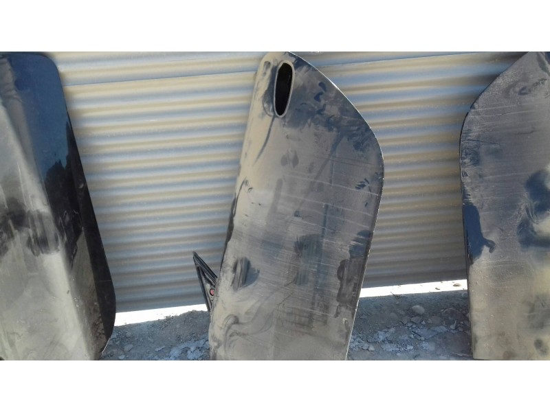 Recambio de puerta delantera izquierda para porsche 911 (typ 996) carrera 4 cabrio referencia OEM IAM   