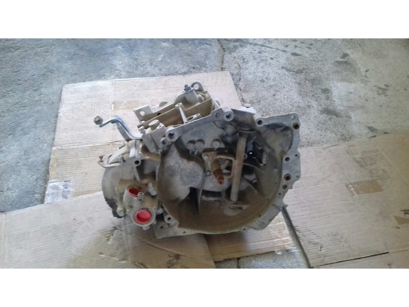 Recambio de caja cambios para citroen berlingo 1.9 800 d furg. referencia OEM IAM 20CH47  5 VELOCIDADES