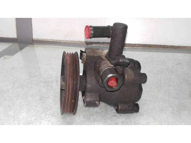 Recambio de bomba direccion para hyundai accent (lc) gl 4p referencia OEM IAM 5711025000 YST-25 