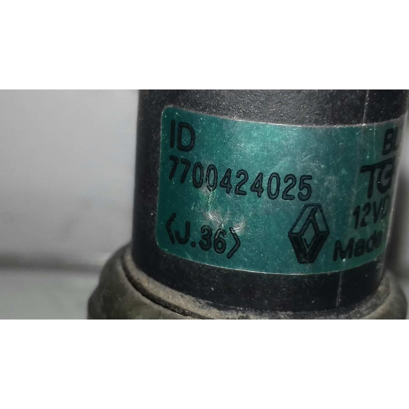 Recambio de tubos aire acondicionado para renault megane i scenic (ja0) 1.9dti alize referencia OEM IAM 7700424025  PRESOSTATO