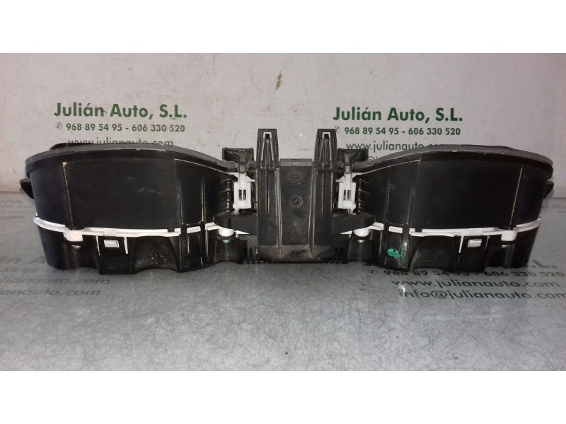 Recambio de cuadro instrumentos para audi a4 ber. (b8) básico referencia OEM IAM 8K0820931C 503002422404 MAGNETI MARELLI