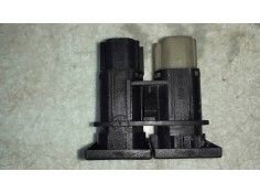 Recambio de interruptor para ford mondeo berlina (ge) referencia OEM IAM 1S7T19B514AA CONECTOR 5 PINES APERTURA MALETERO 2