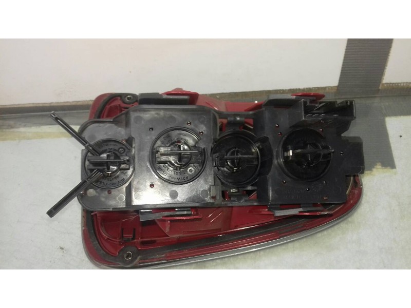 Recambio de piloto trasero izquierdo para bmw mini (r56) one referencia OEM IAM 2757009 2757011 