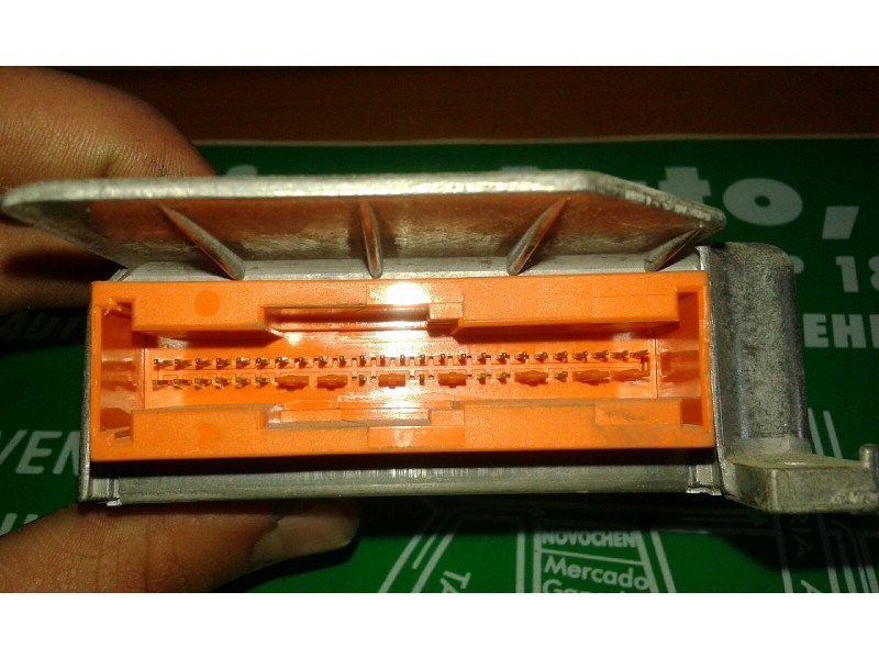 Recambio de centralita airbag para mg rover serie 25 (rf) classic (5-ptas.) referencia OEM IAM 107010 ROVER 25 107010