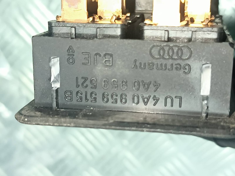 Recambio de mando elevalunas delantero izquierdo para audi 100 berlina (c4) básico referencia OEM IAM 4A0959515B  4A0959521