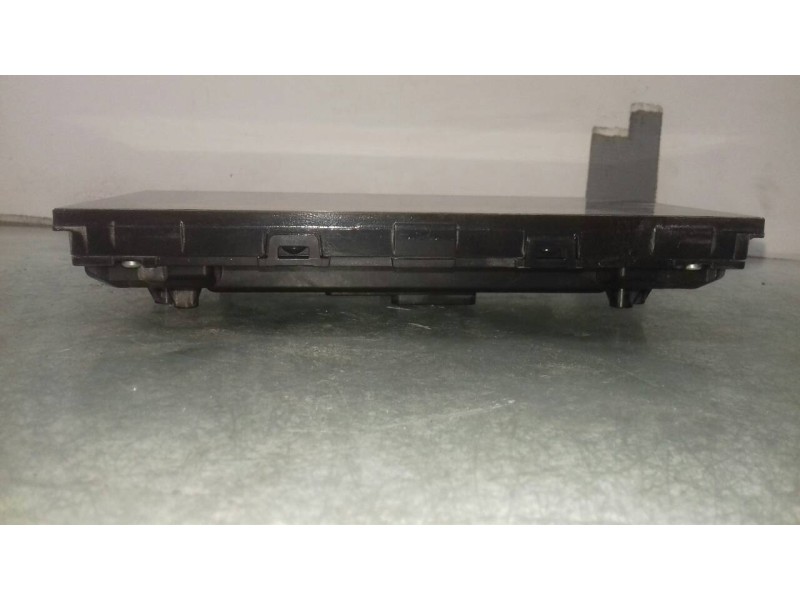 Recambio de pantalla multifuncion para peugeot 308 business line referencia OEM IAM 982429858000 E1142063 VALEO