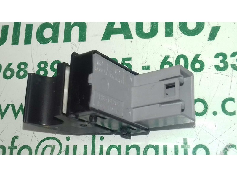 Recambio de mando elevalunas delantero derecho para seat leon (1p1) reference copa referencia OEM IAM 7L6959855B  