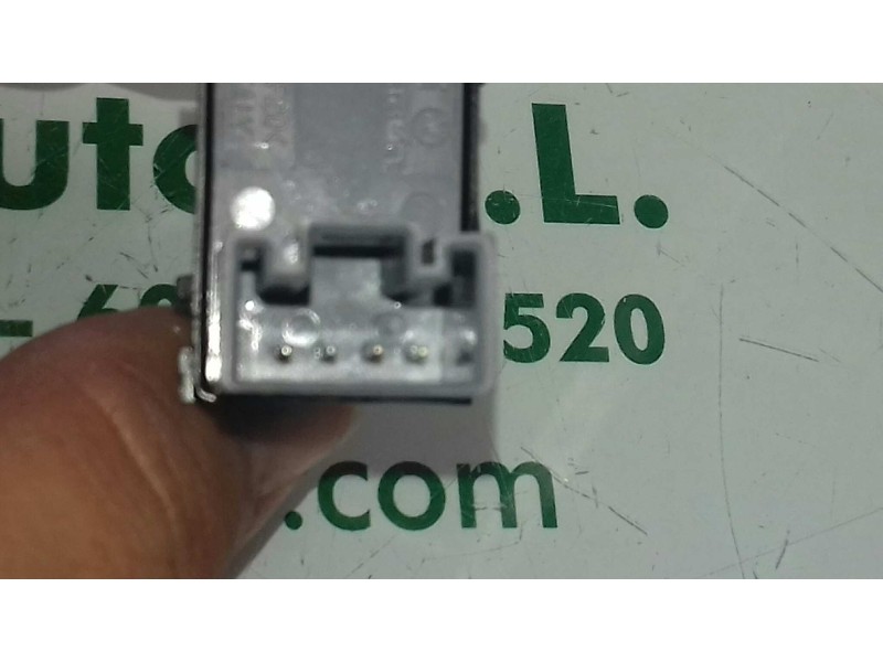 Recambio de mando elevalunas delantero derecho para seat leon (1p1) reference copa referencia OEM IAM 7L6959855B  