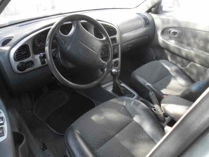 kia shuma ii del año 2003