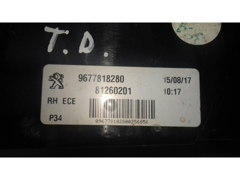 Recambio de piloto trasero derecho interior para peugeot 308 business line referencia OEM IAM 9677818280 81260201 