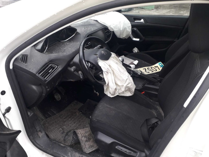 peugeot 308 del año 2018