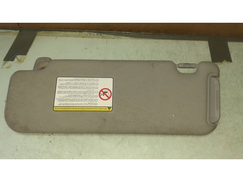 Recambio de parasol derecho para kia sportage concept 4x2 referencia OEM IAM   