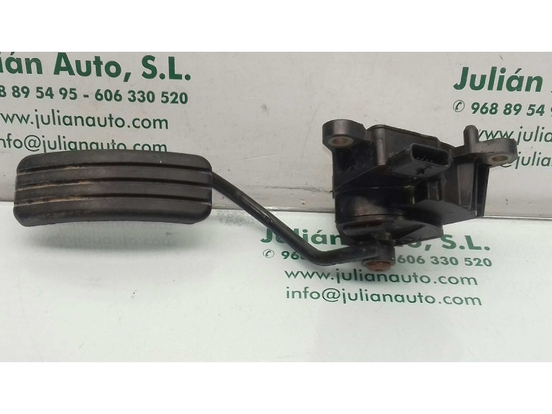Recambio de pedal acelerador para renault megane ii berlina 5p luxe privilege referencia OEM IAM 8200153268  