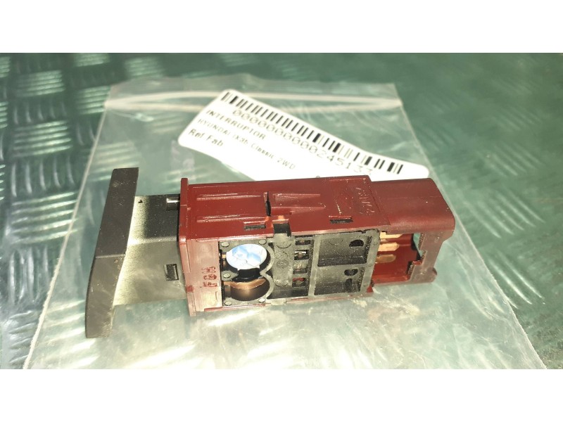 Recambio de interruptor para hyundai ix35 classic 2wd referencia OEM IAM  CONECTOR 6 PINES SUSPENSION