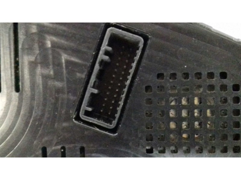 Recambio de cuadro instrumentos para renault megane iii berlina 5 p dynamique referencia OEM IAM A2C53258659 248100054R VDO