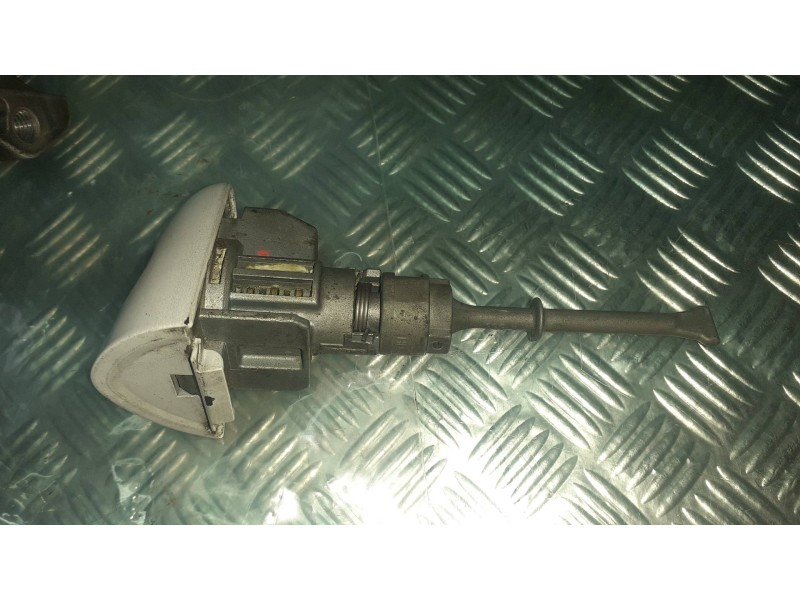 Recambio de conmutador de arranque para hyundai ix35 classic 2wd referencia OEM IAM   BOMBIN PUERTA