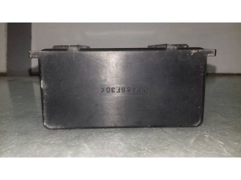 Recambio de caja precalentamiento para mercedes-benz clase e (w210) berlina diesel 300 turbodiesel (210.025) referencia OEM IAM 