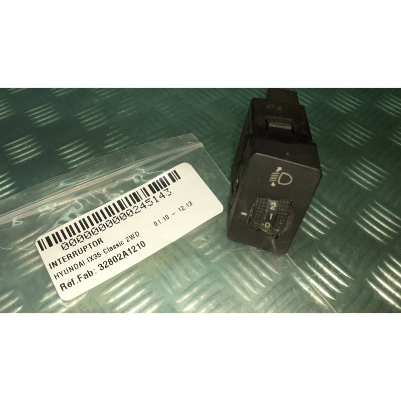 Recambio de interruptor para hyundai ix35 classic 2wd referencia OEM IAM 32802A1210 CONECTOR 5 PINES ALTURA FAROS