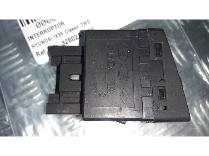 Recambio de interruptor para hyundai ix35 classic 2wd referencia OEM IAM 32802A1210 CONECTOR 5 PINES ALTURA FAROS